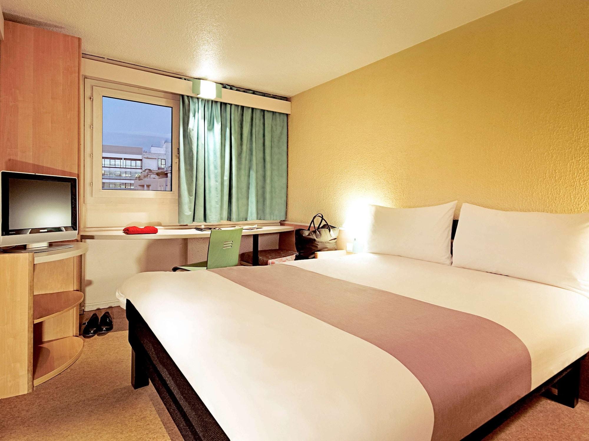 Hotel Ibis Сетубал Экстерьер фото