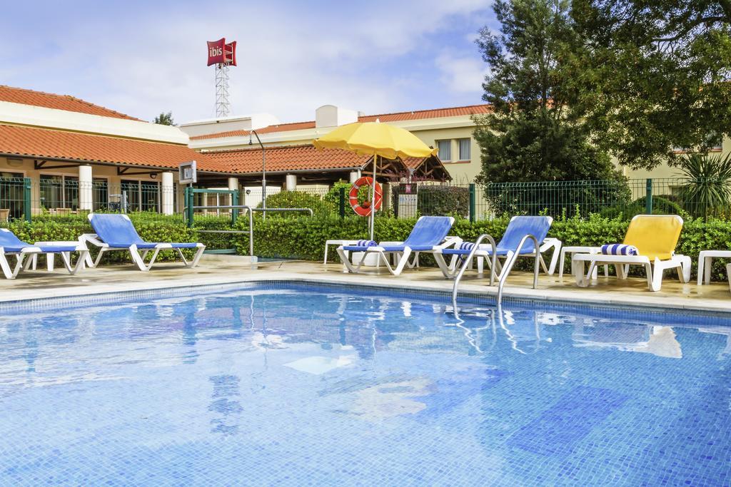 Hotel Ibis Сетубал Экстерьер фото