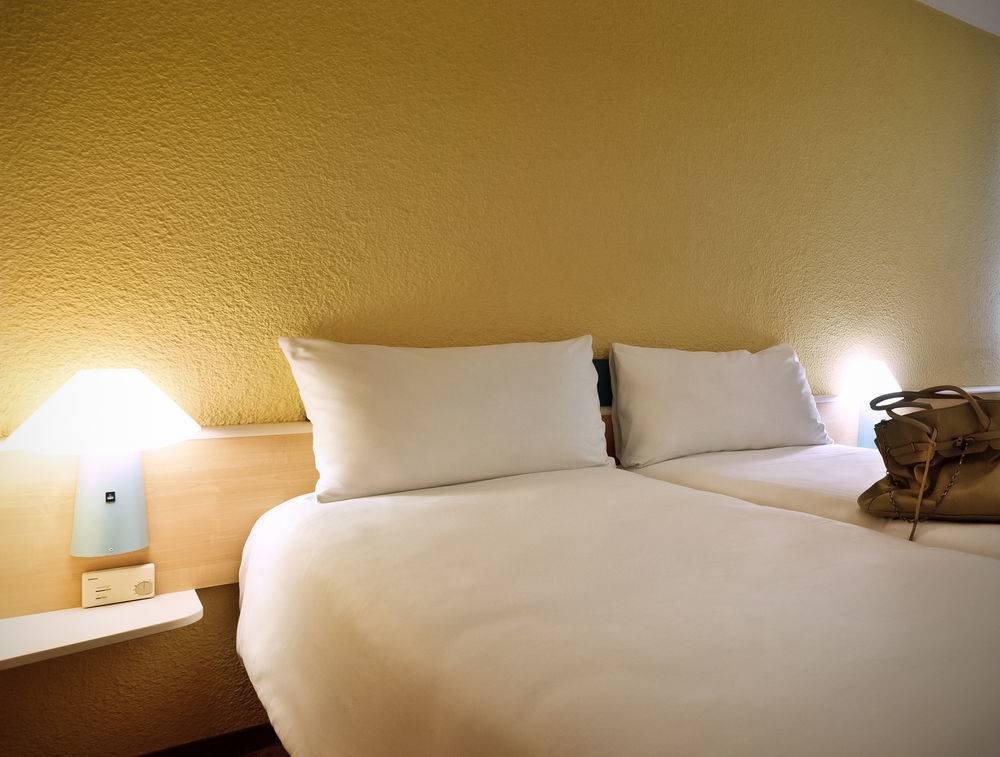 Hotel Ibis Сетубал Экстерьер фото