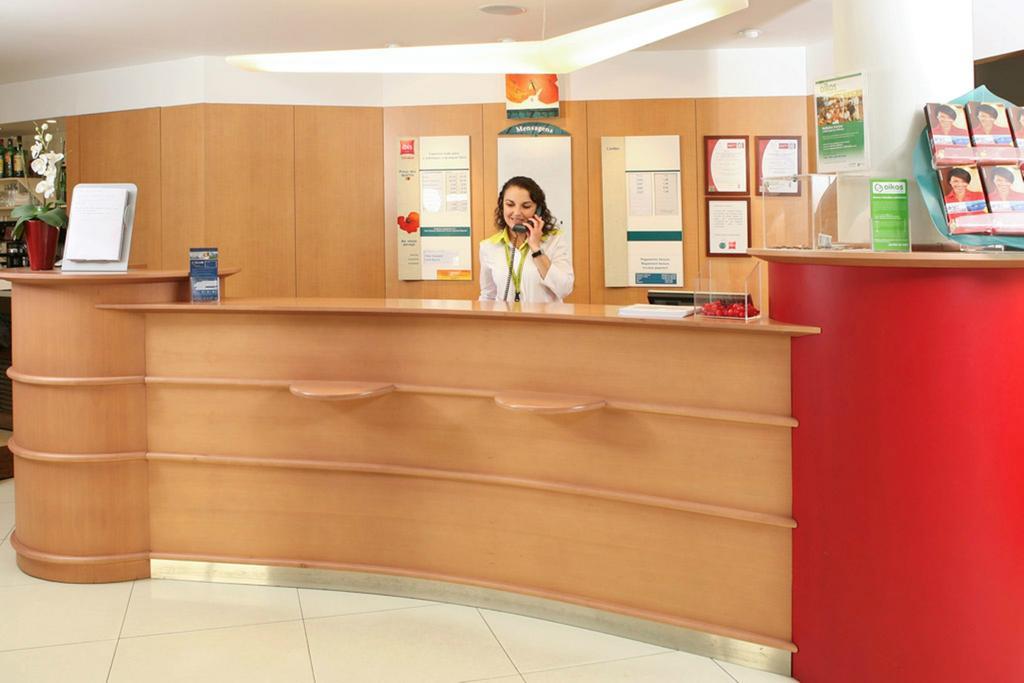 Hotel Ibis Сетубал Экстерьер фото